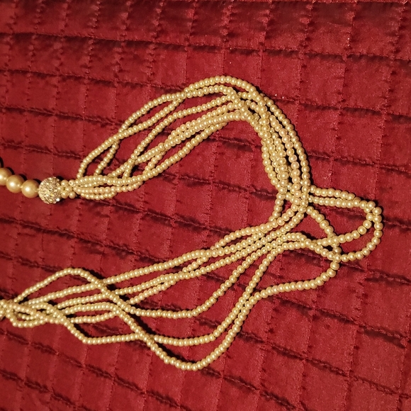 Statement pearl necklace NWOT - Picture 4 of 5